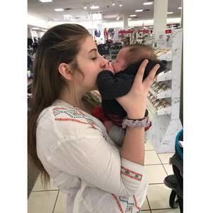 Meet your Posher, Ashley